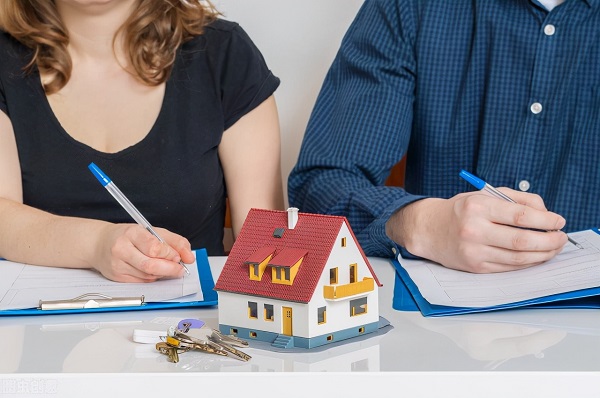 婚后父母出资买房离婚怎么分？共同财产的几个法律规定